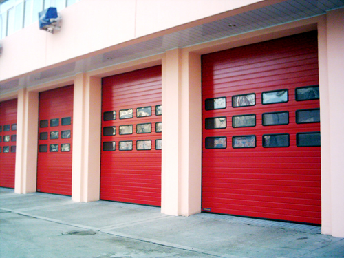 工業提升門利用