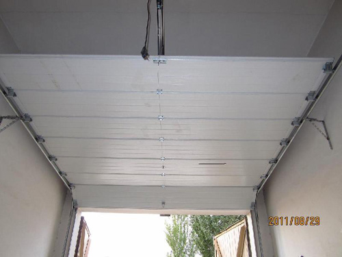 自動(dòng)車庫(kù)門選擇