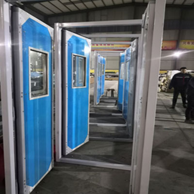 工業(yè)折疊門選材